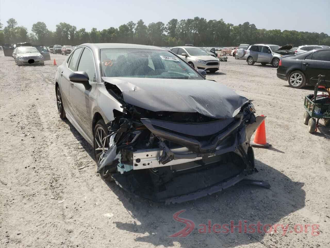 4T1G11AK3MU437910 2021 TOYOTA CAMRY