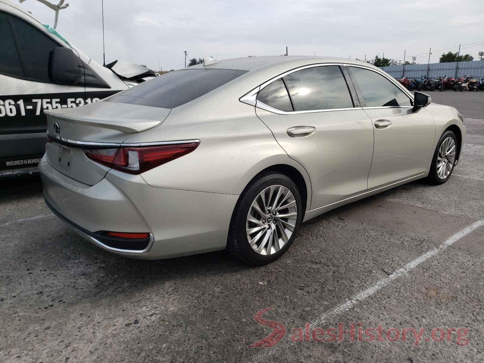 JTHB21B17K2014756 2019 LEXUS ES300