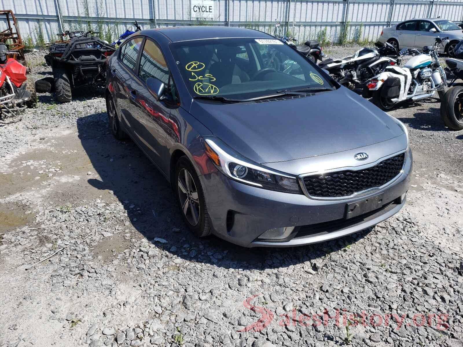 3KPFL4A7XJE186465 2018 KIA FORTE