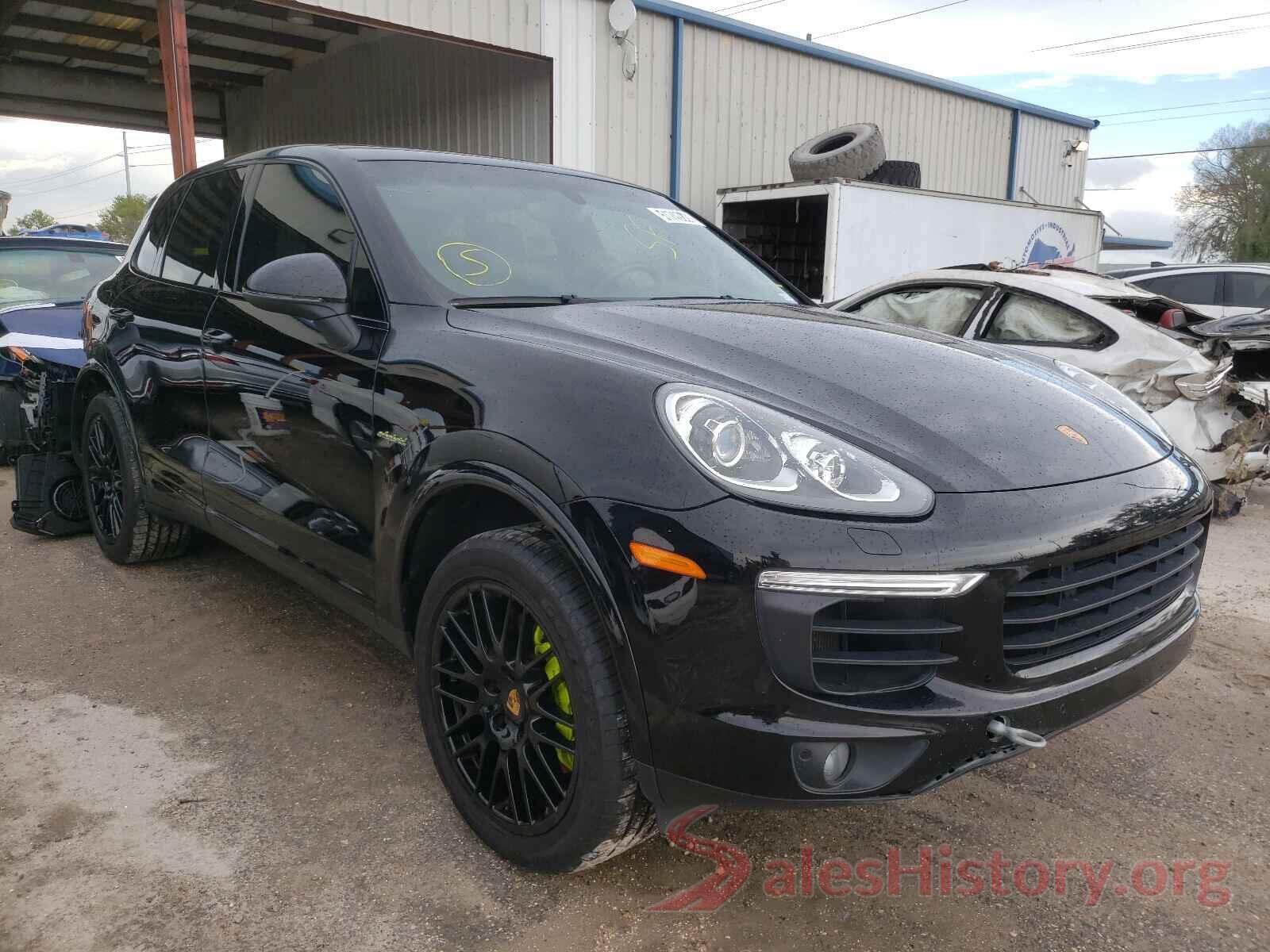 WP1AE2A27HLA73036 2017 PORSCHE CAYENNE