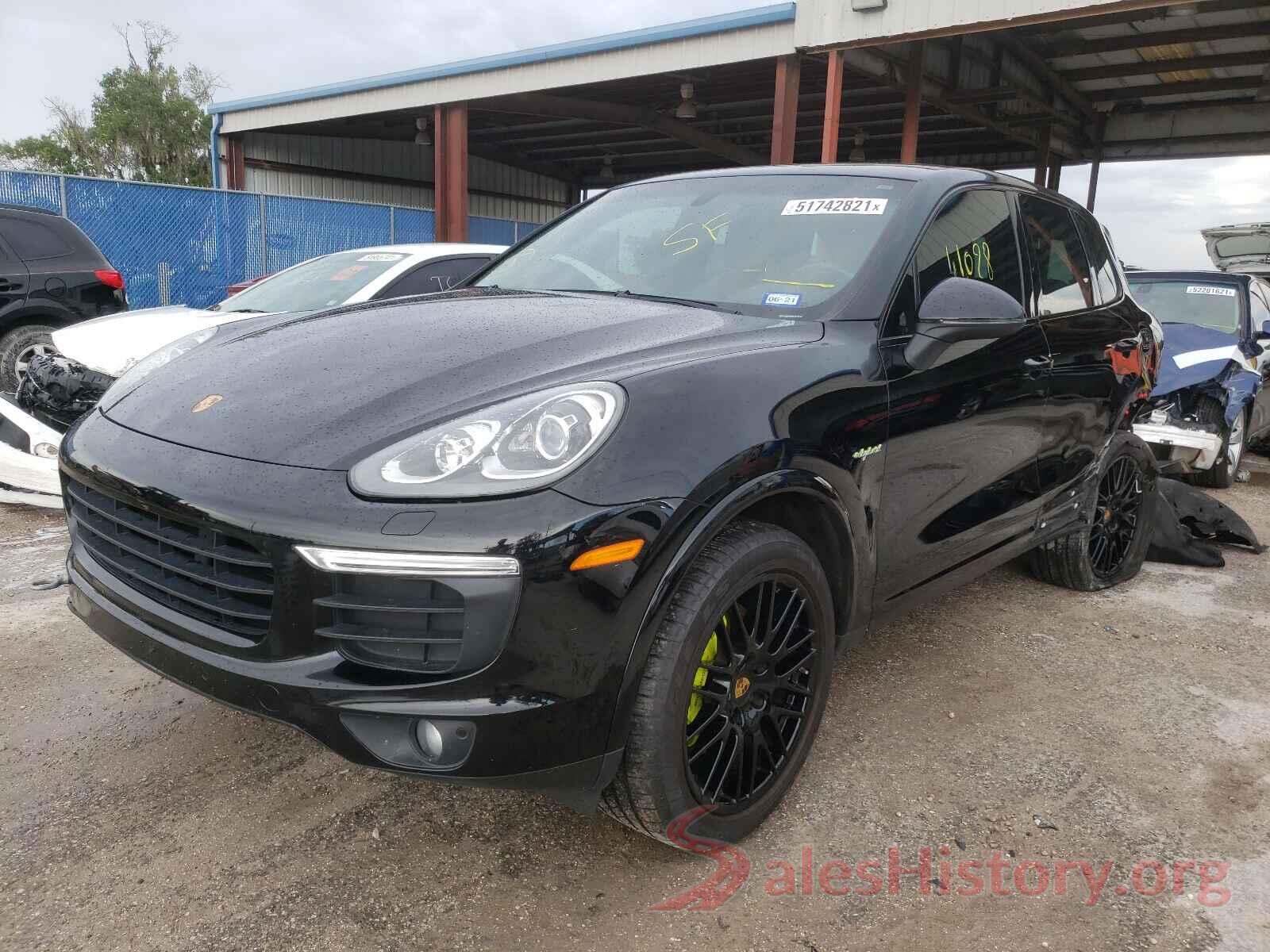 WP1AE2A27HLA73036 2017 PORSCHE CAYENNE