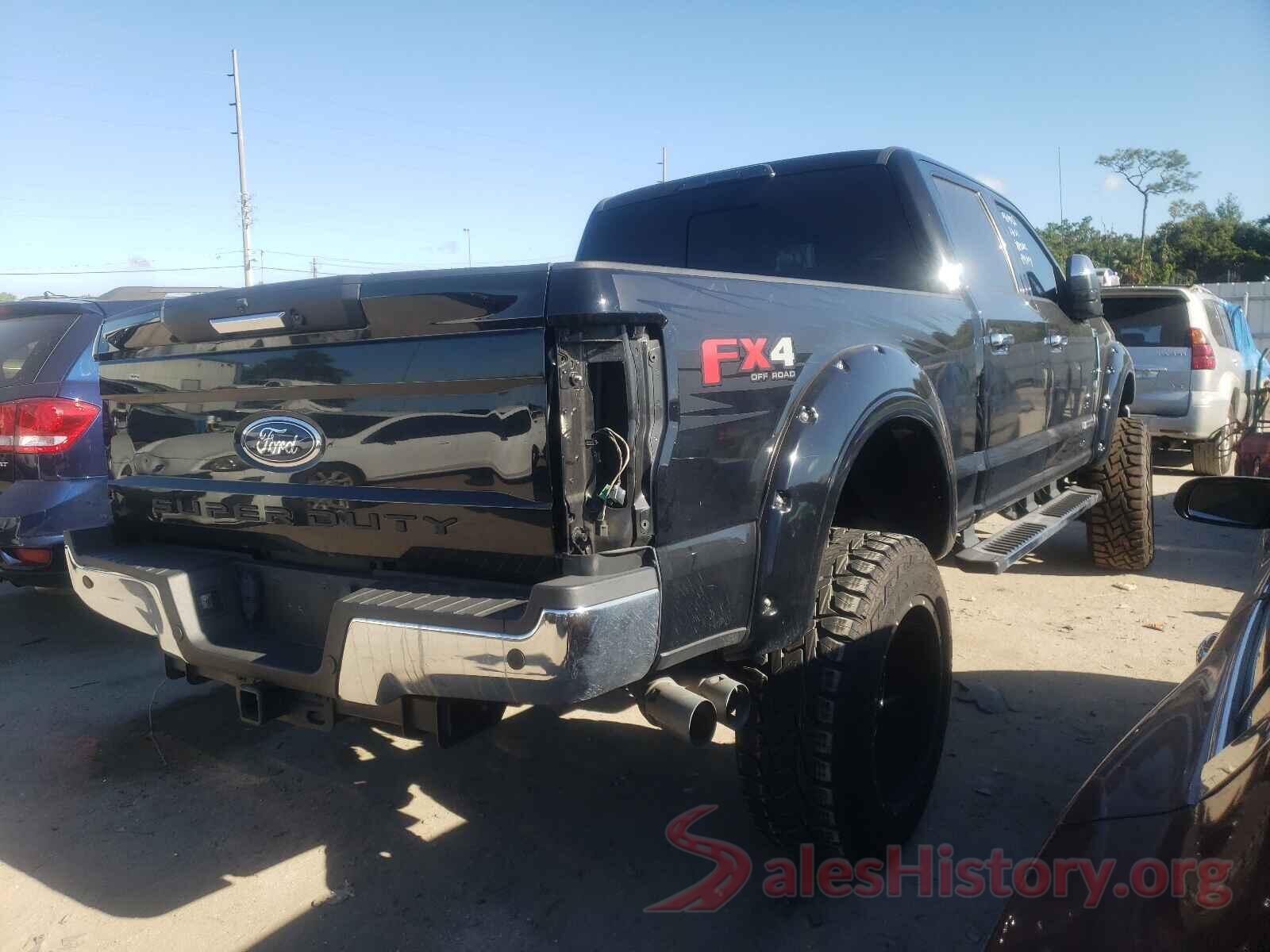 1FT7W2BT7JEB63555 2018 FORD F250