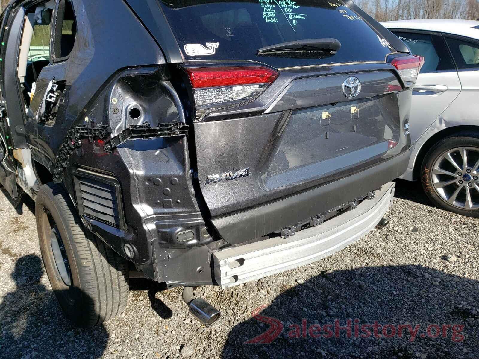 JTMF1RFVXKD032478 2019 TOYOTA RAV4