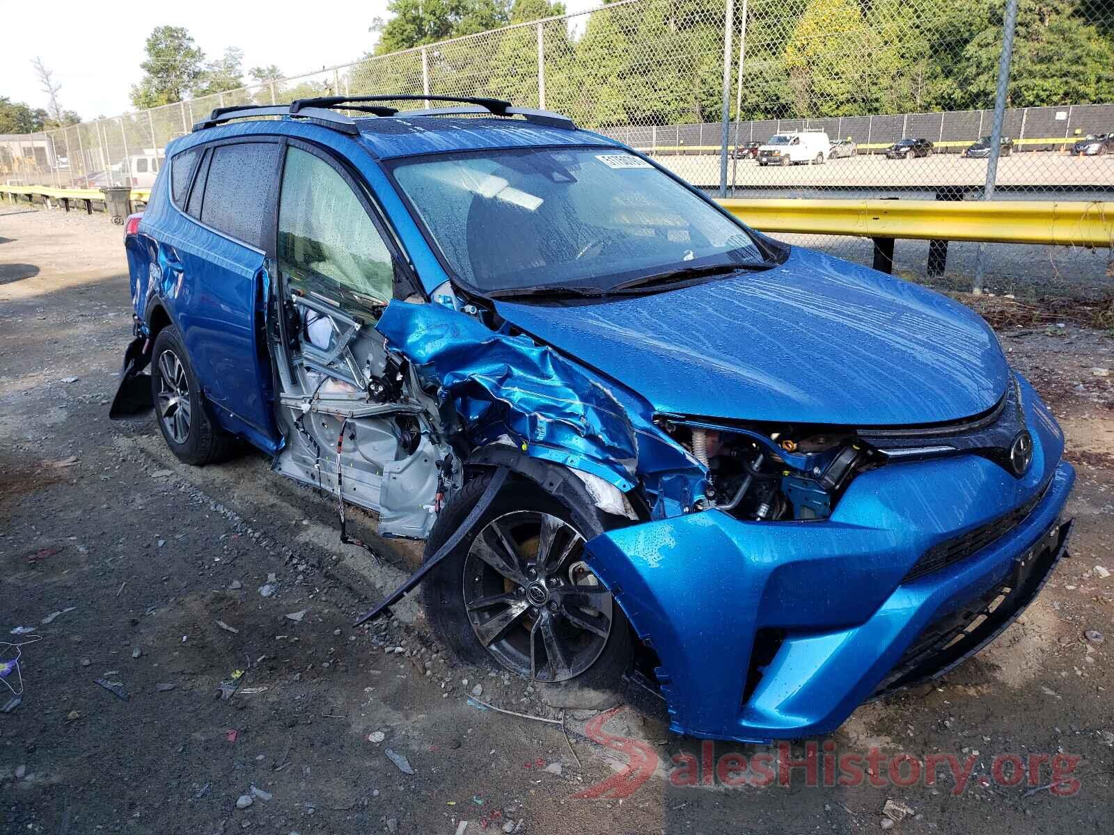 JTMRFREV3JJ740796 2018 TOYOTA RAV4