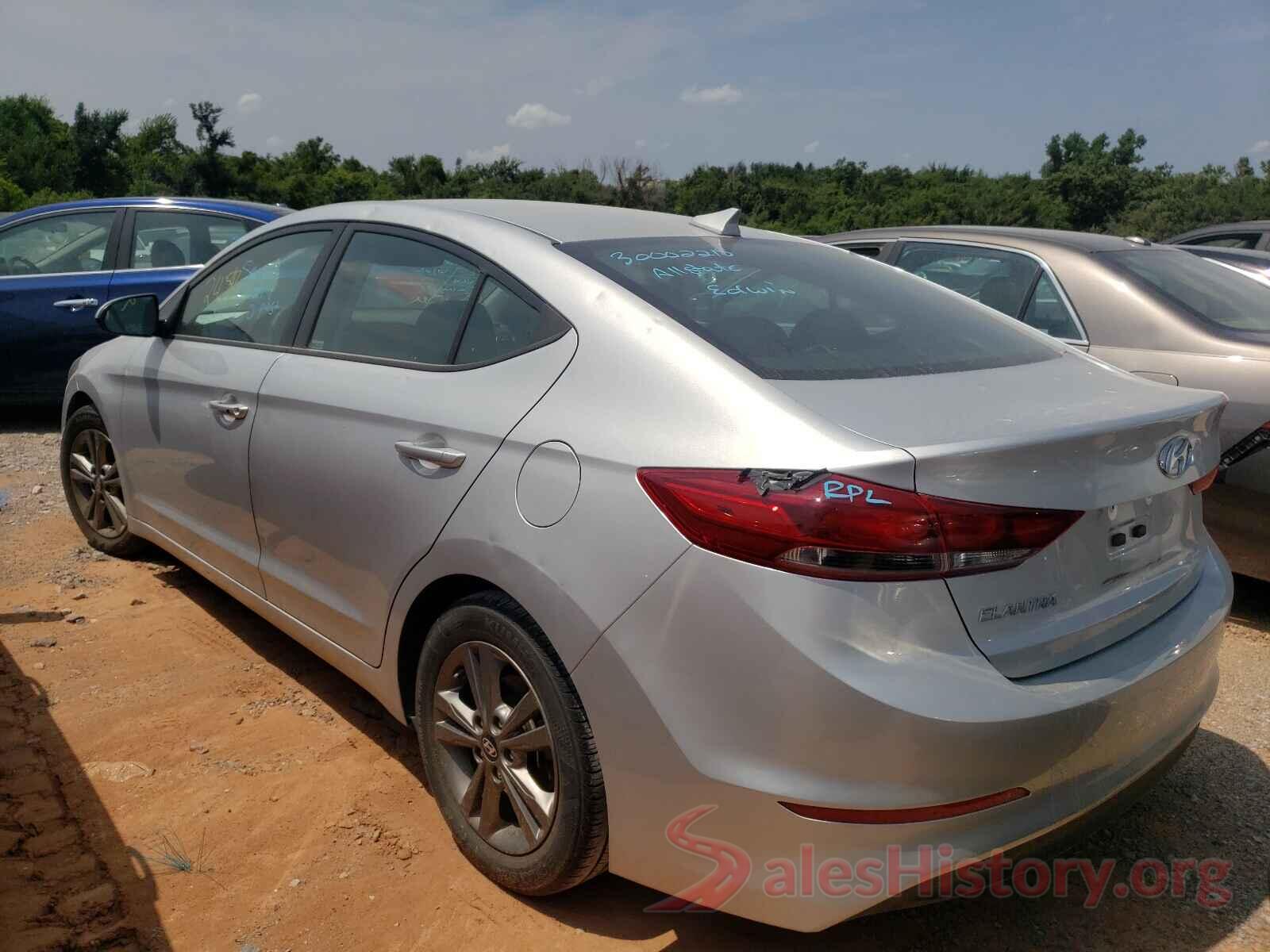 5NPD84LF2JH263824 2018 HYUNDAI ELANTRA