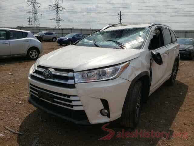 5TDJZRFH4JS561988 2018 TOYOTA HIGHLANDER