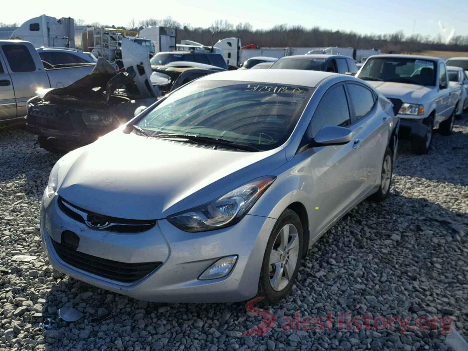 5NPDH4AE9DH210696 2013 HYUNDAI ELANTRA