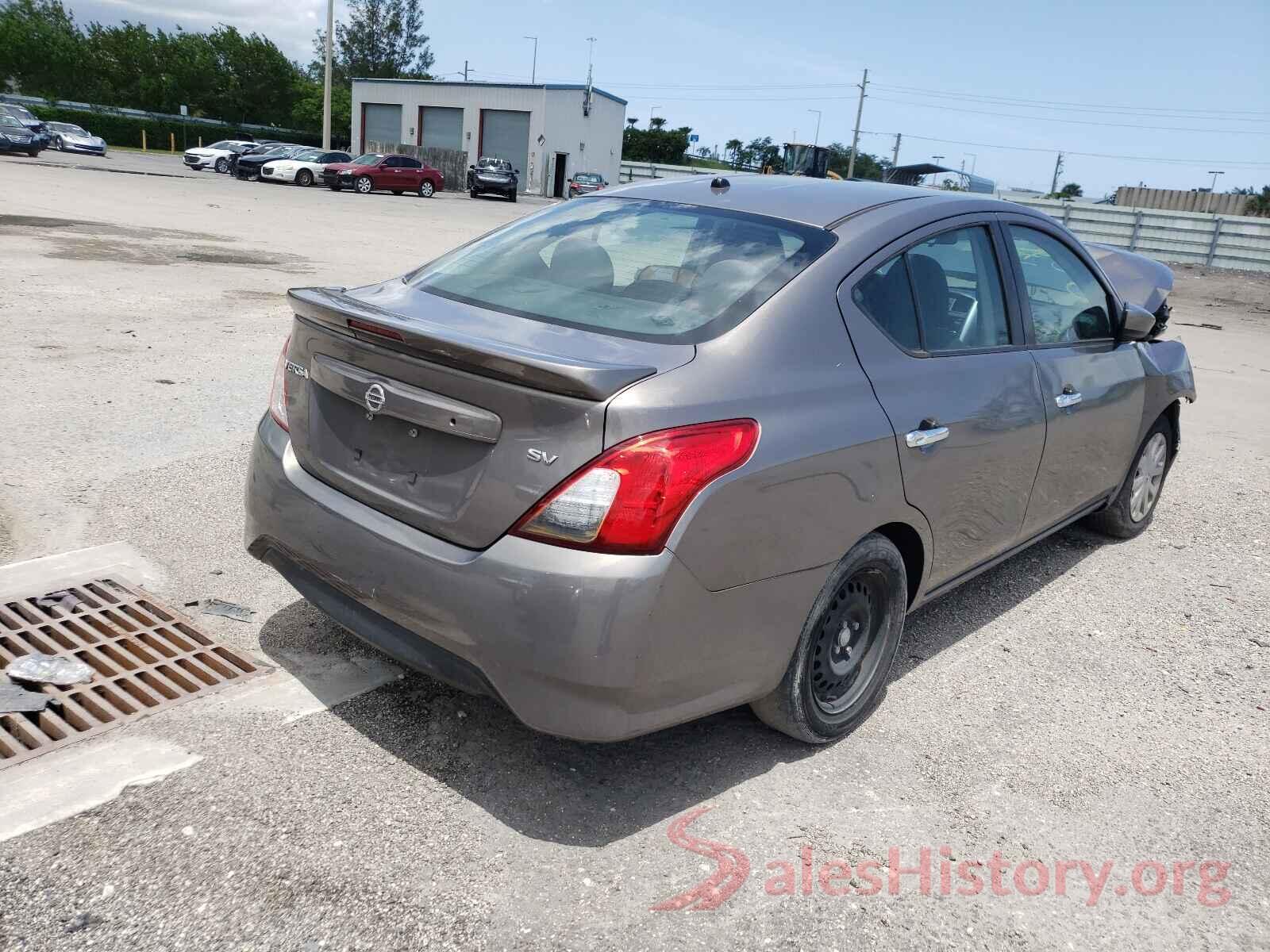 3N1CN7AP2HK413032 2017 NISSAN VERSA