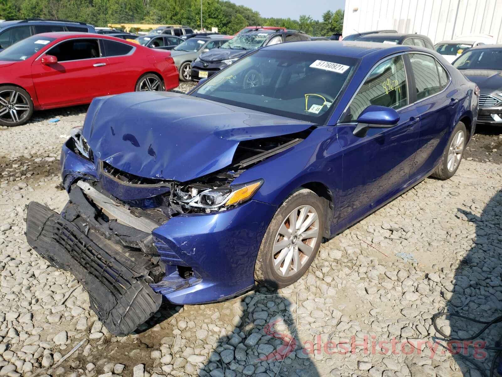 4T1B11HK0JU589574 2018 TOYOTA CAMRY