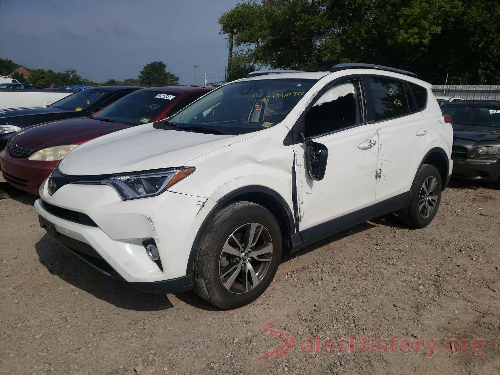 JTMRFREV9HD200748 2017 TOYOTA RAV4