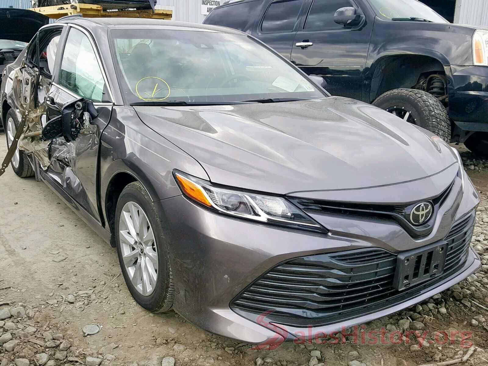 4T1B11HK4JU047541 2018 TOYOTA CAMRY