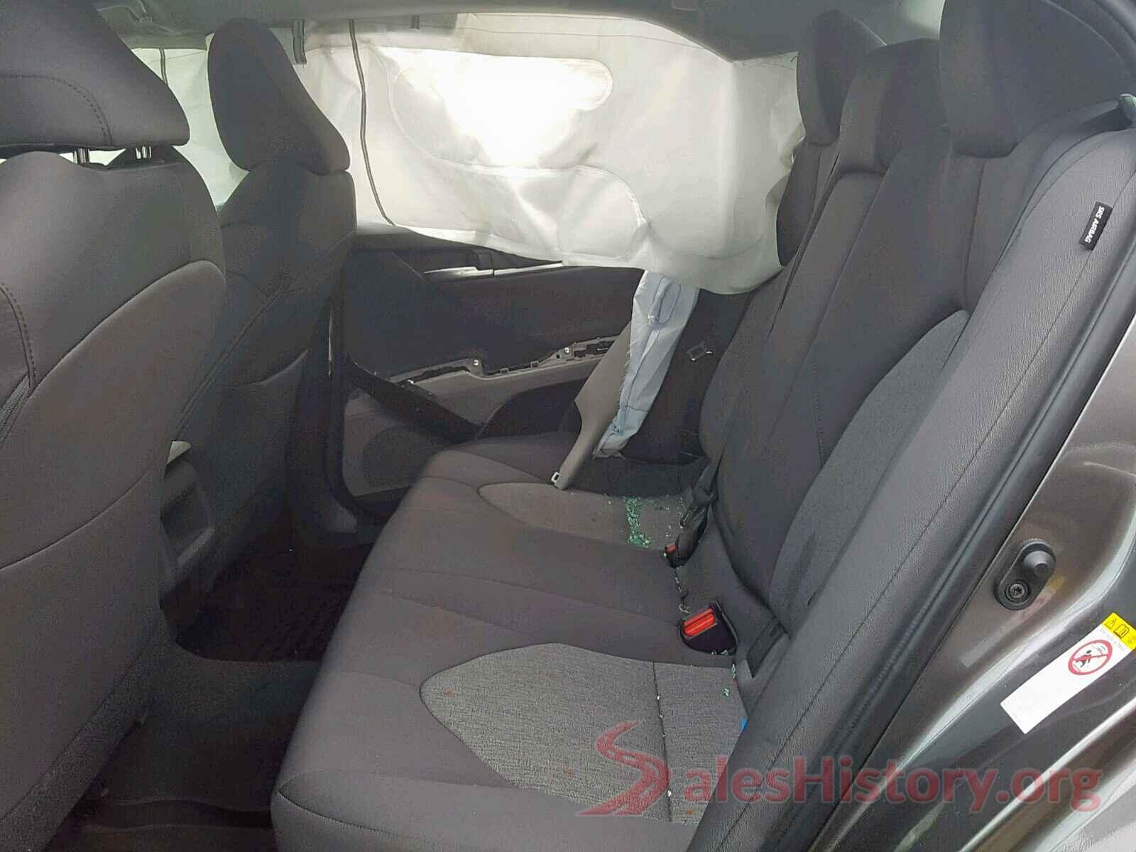 4T1B11HK4JU047541 2018 TOYOTA CAMRY