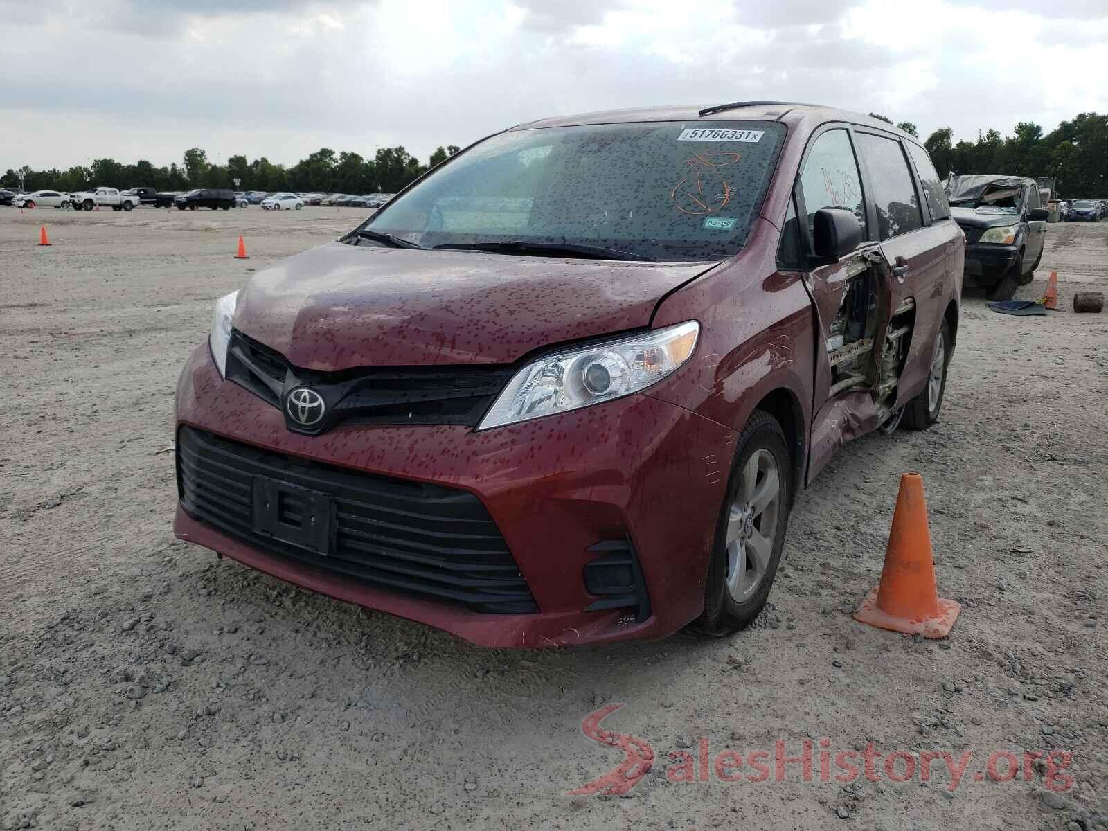 5TDZZ3DCXKS002583 2019 TOYOTA SIENNA