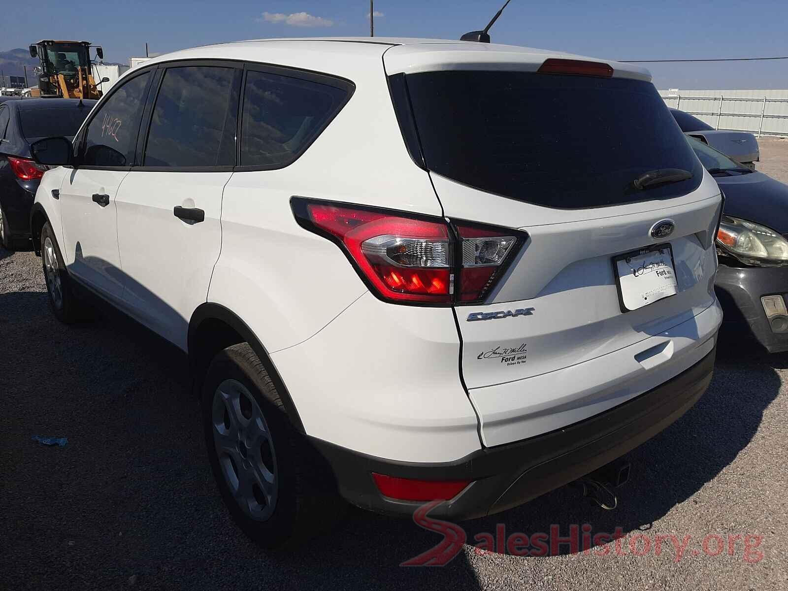 1FMCU0F71JUA56735 2018 FORD ESCAPE