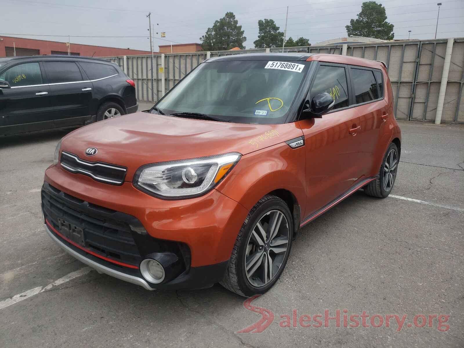 KNDJX3AA9J7549990 2018 KIA SOUL