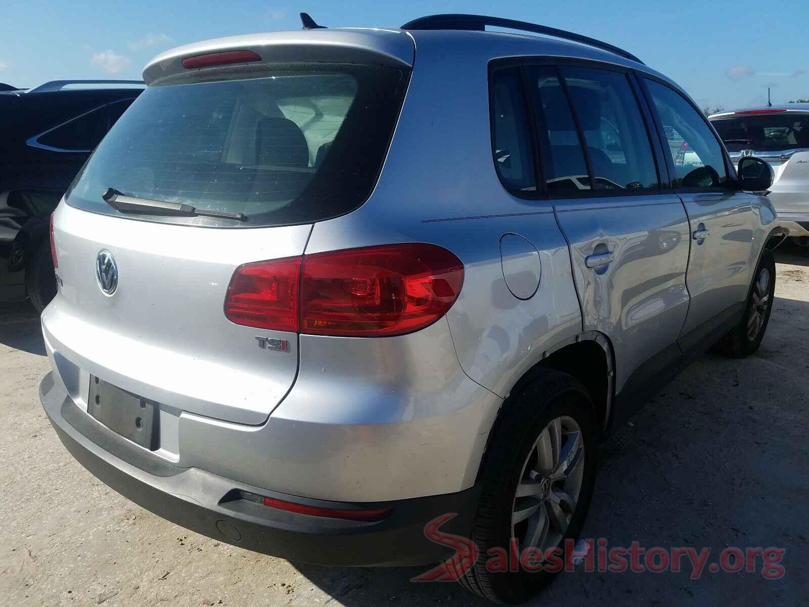 WVGAV7AX9HK001427 2017 VOLKSWAGEN TIGUAN