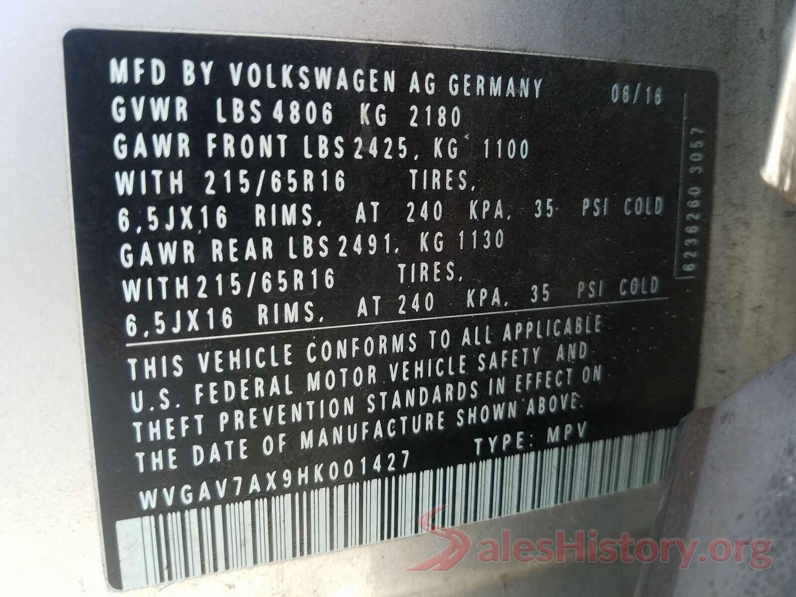 WVGAV7AX9HK001427 2017 VOLKSWAGEN TIGUAN