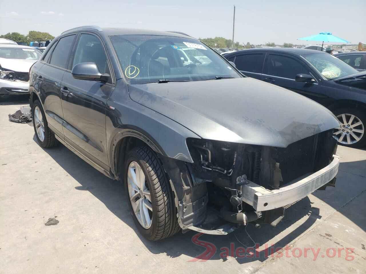 WA1ECCFS1JR029960 2018 AUDI Q3