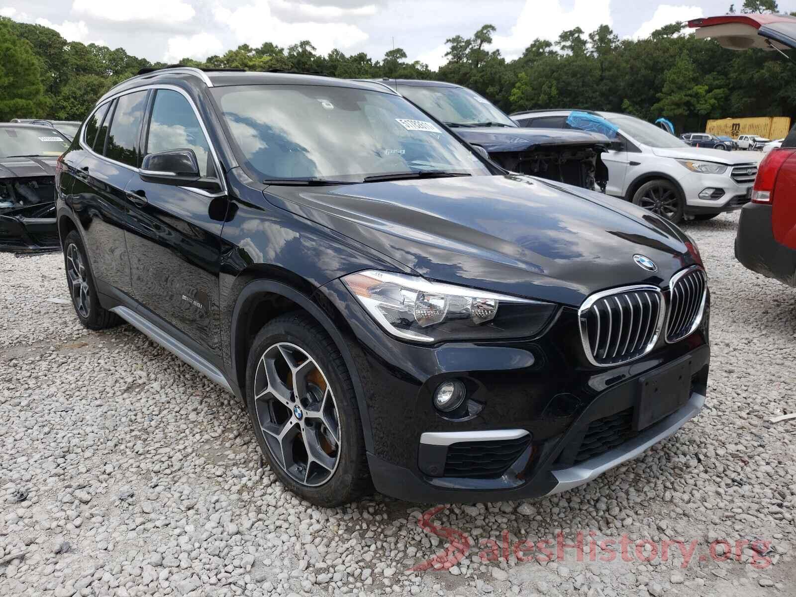 WBXHU7C33J5H39136 2018 BMW X1