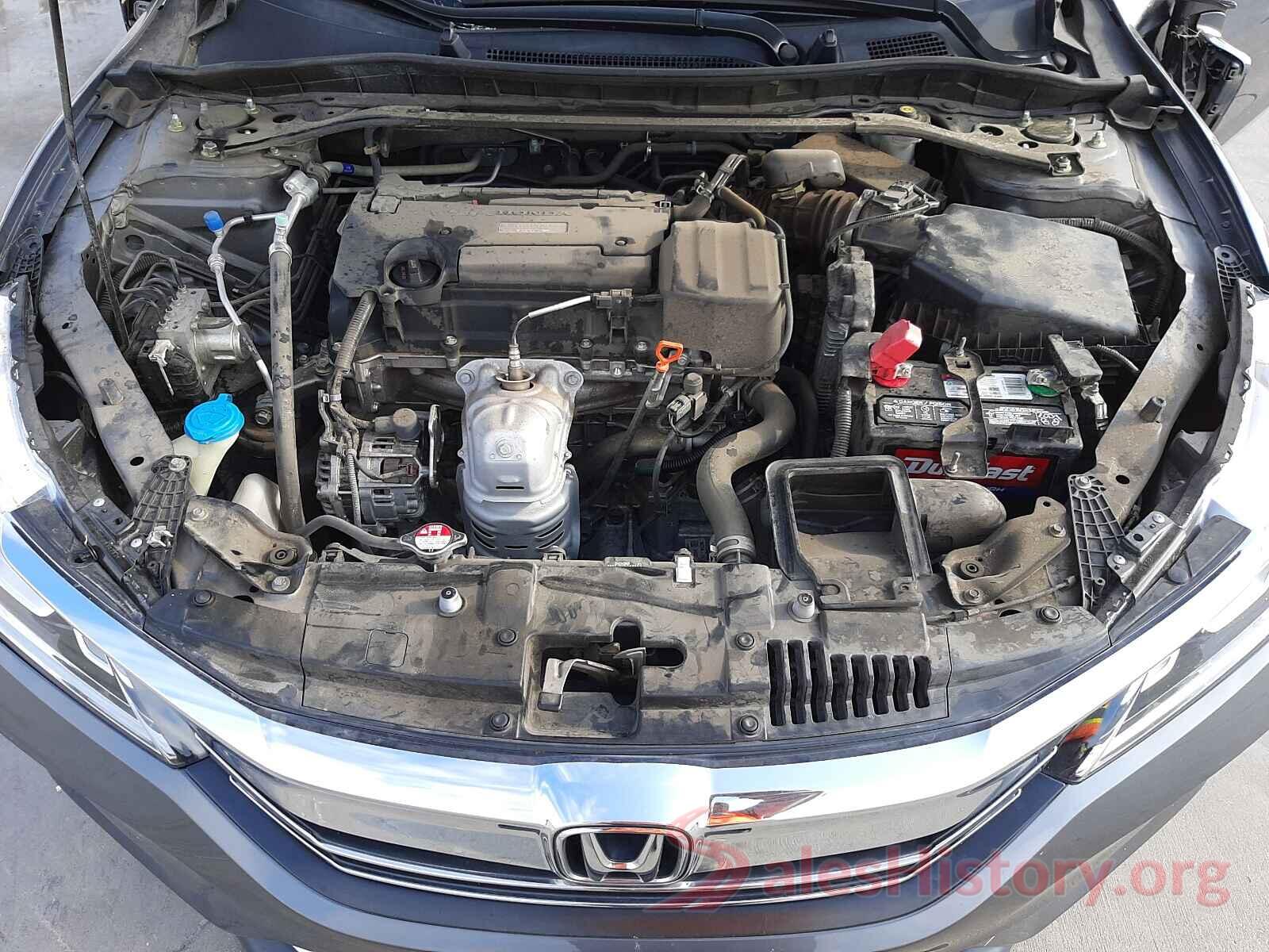 1HGCR2F84HA012977 2017 HONDA ACCORD