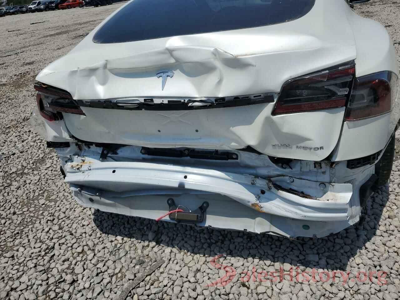 5YJSA1E20LF379576 2020 TESLA MODEL S