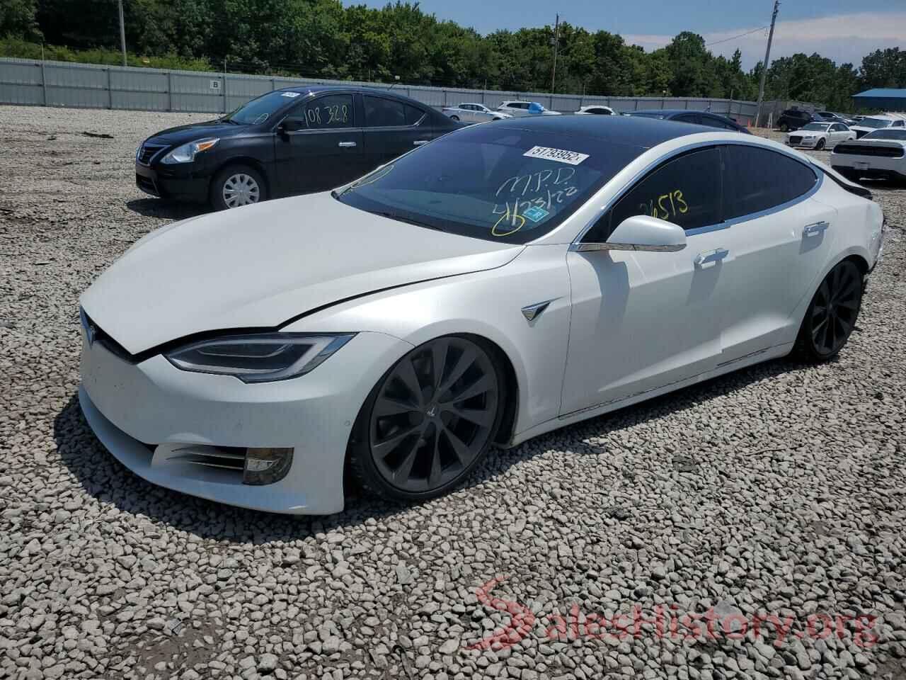 5YJSA1E20LF379576 2020 TESLA MODEL S