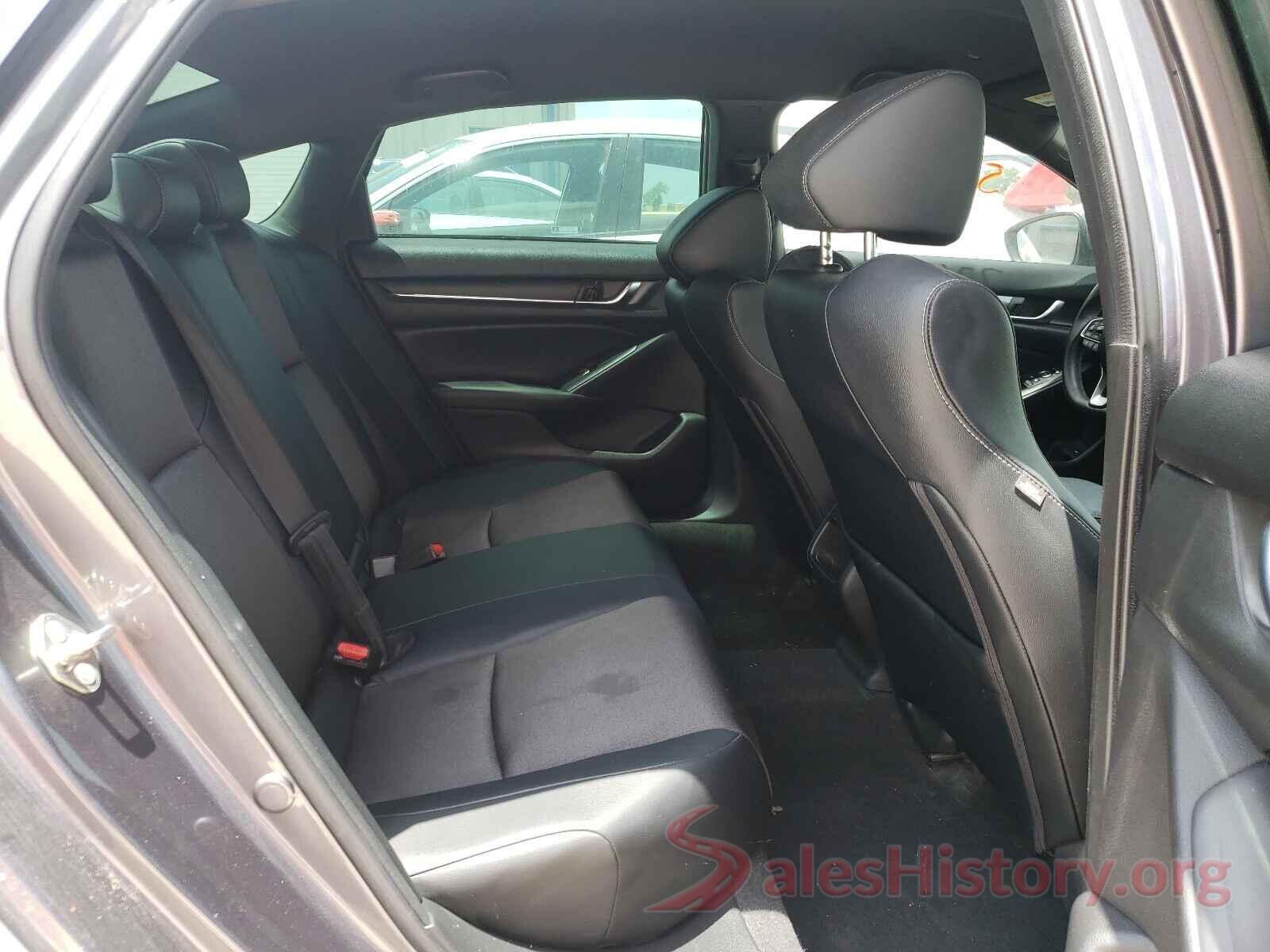 1HGCV1F31JA228253 2018 HONDA ACCORD