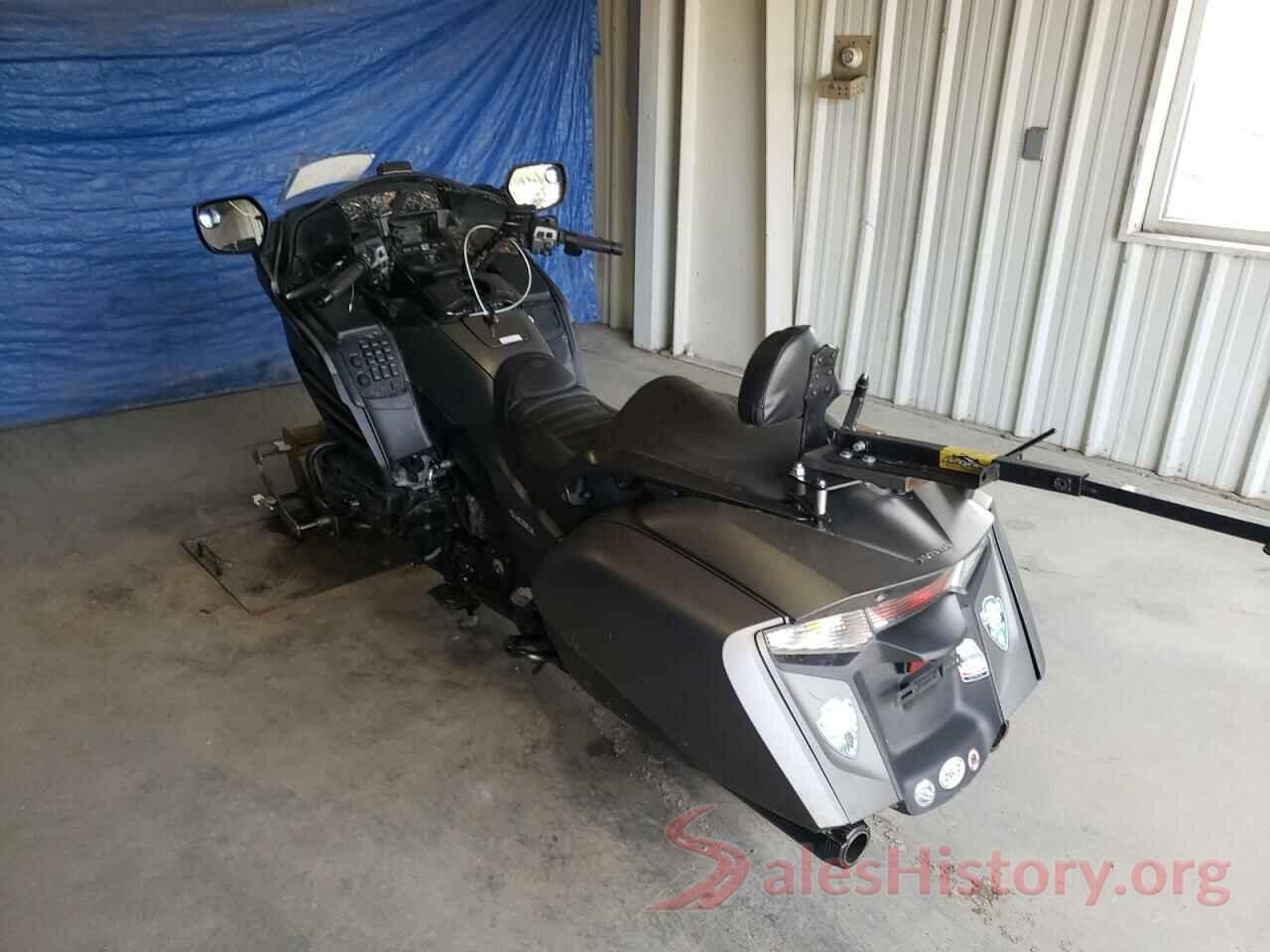 JH2SC6816GK300129 2016 HONDA GL CYCLE