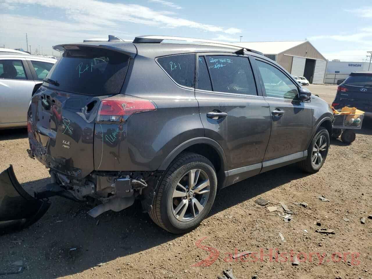 2T3RFREV5HW692326 2017 TOYOTA RAV4