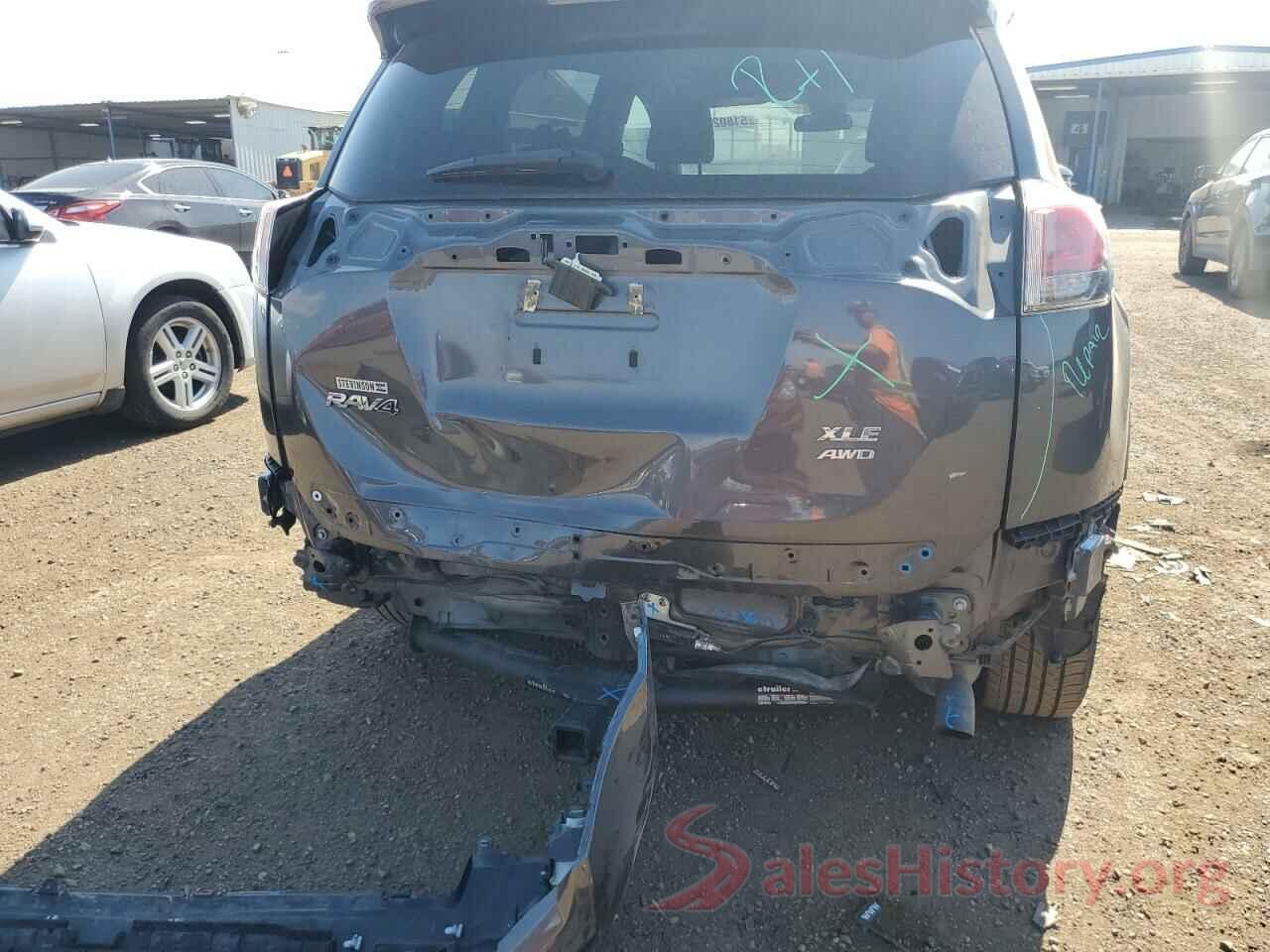 2T3RFREV5HW692326 2017 TOYOTA RAV4