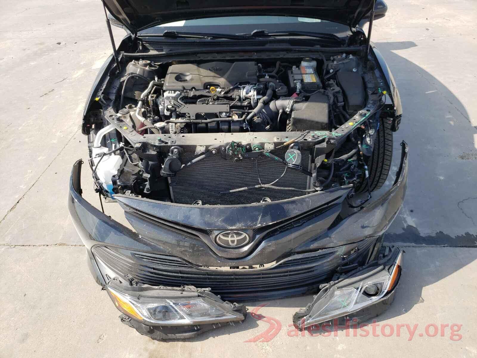 JTNB11HK1J3009299 2018 TOYOTA CAMRY