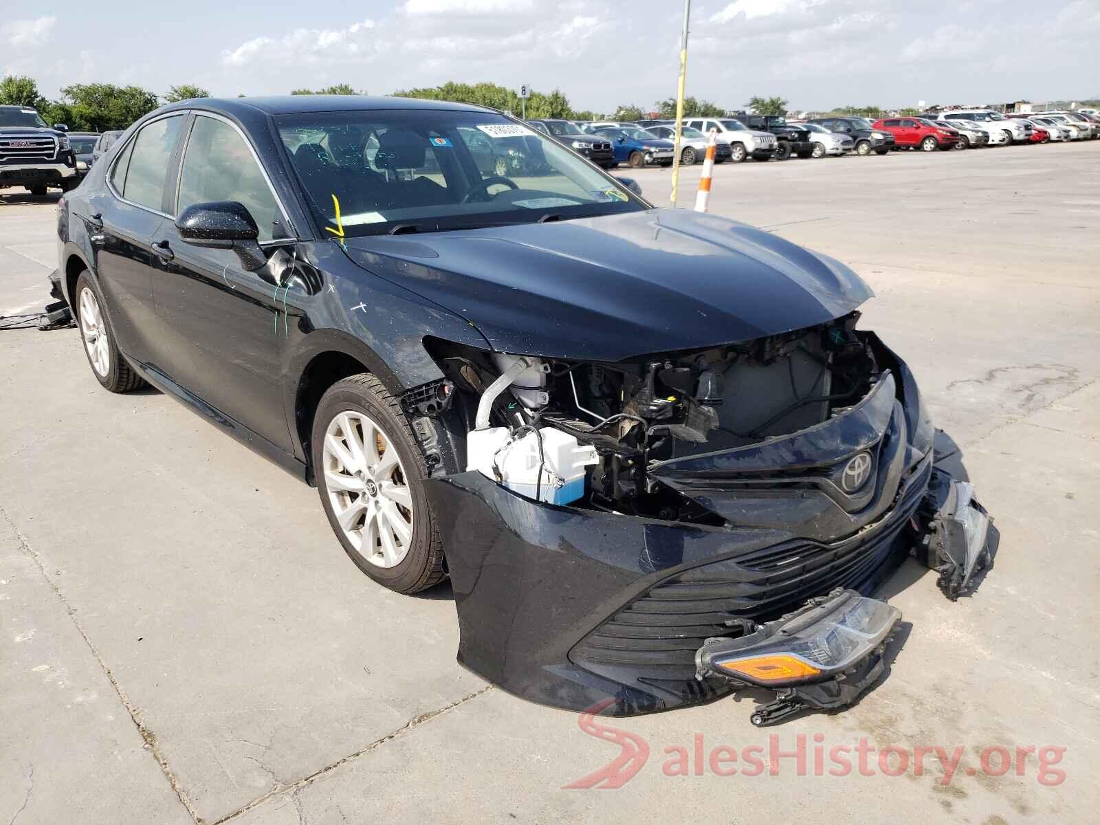 JTNB11HK1J3009299 2018 TOYOTA CAMRY