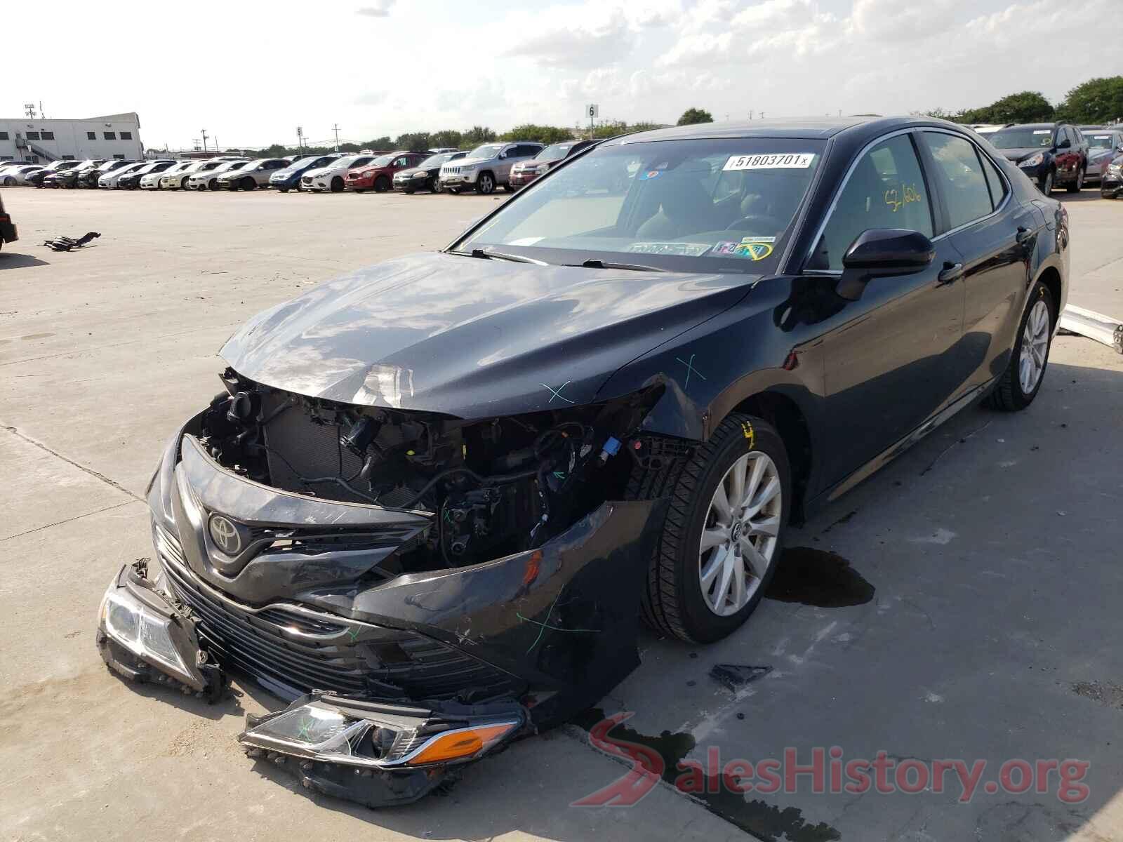 JTNB11HK1J3009299 2018 TOYOTA CAMRY