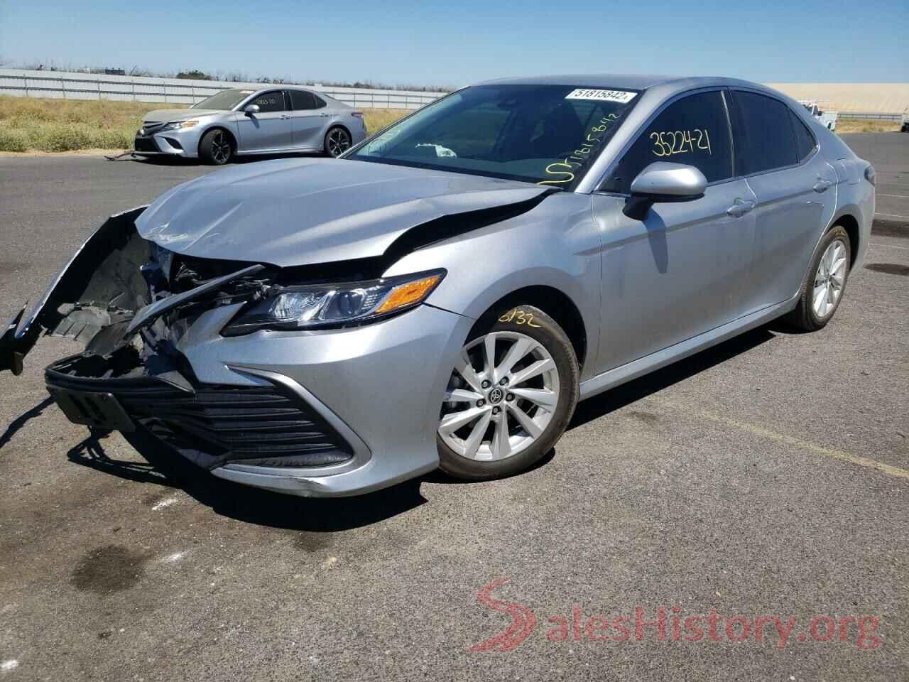 4T1C11AK4MU550912 2021 TOYOTA CAMRY