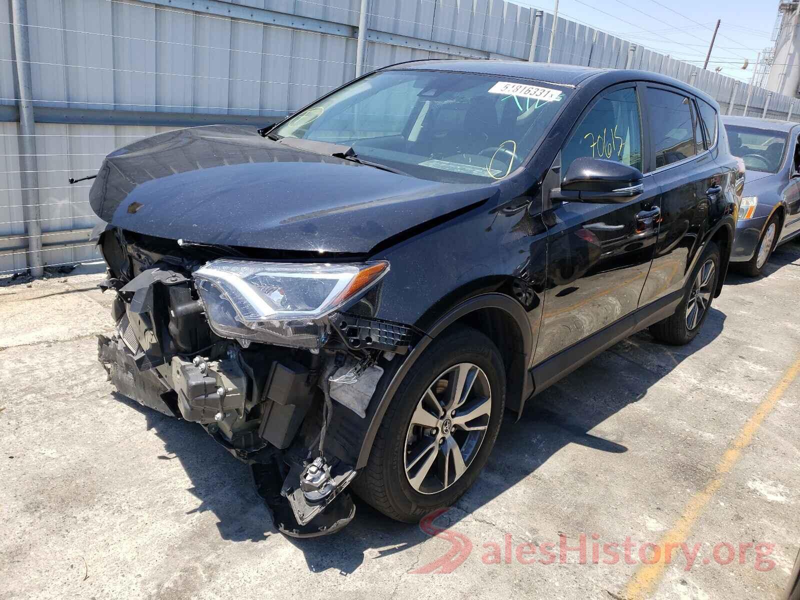 2T3WFREV1JW492178 2018 TOYOTA RAV4