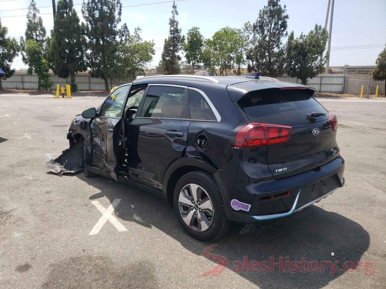 KNDCM3LD8J5202459 2018 KIA NIRO