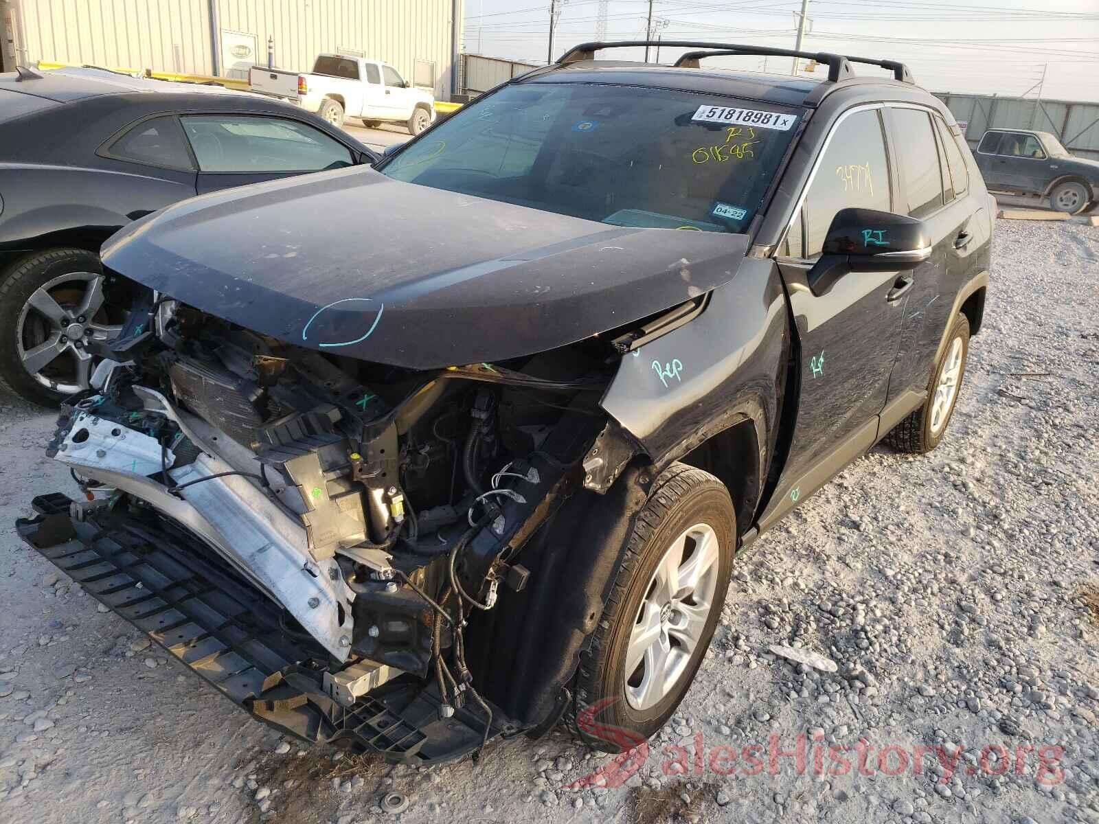 2T3P1RFV4KC011585 2019 TOYOTA RAV4