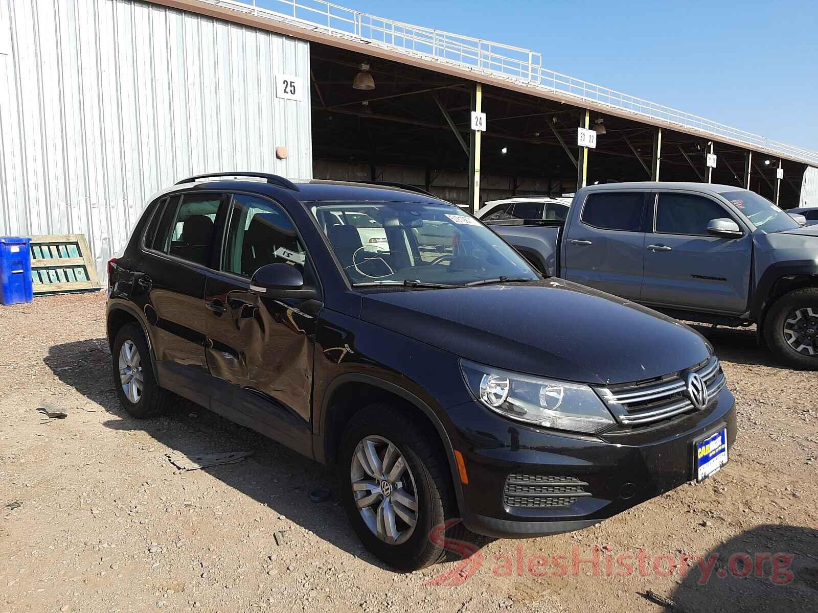 WVGAV7AX1HK026418 2017 VOLKSWAGEN TIGUAN