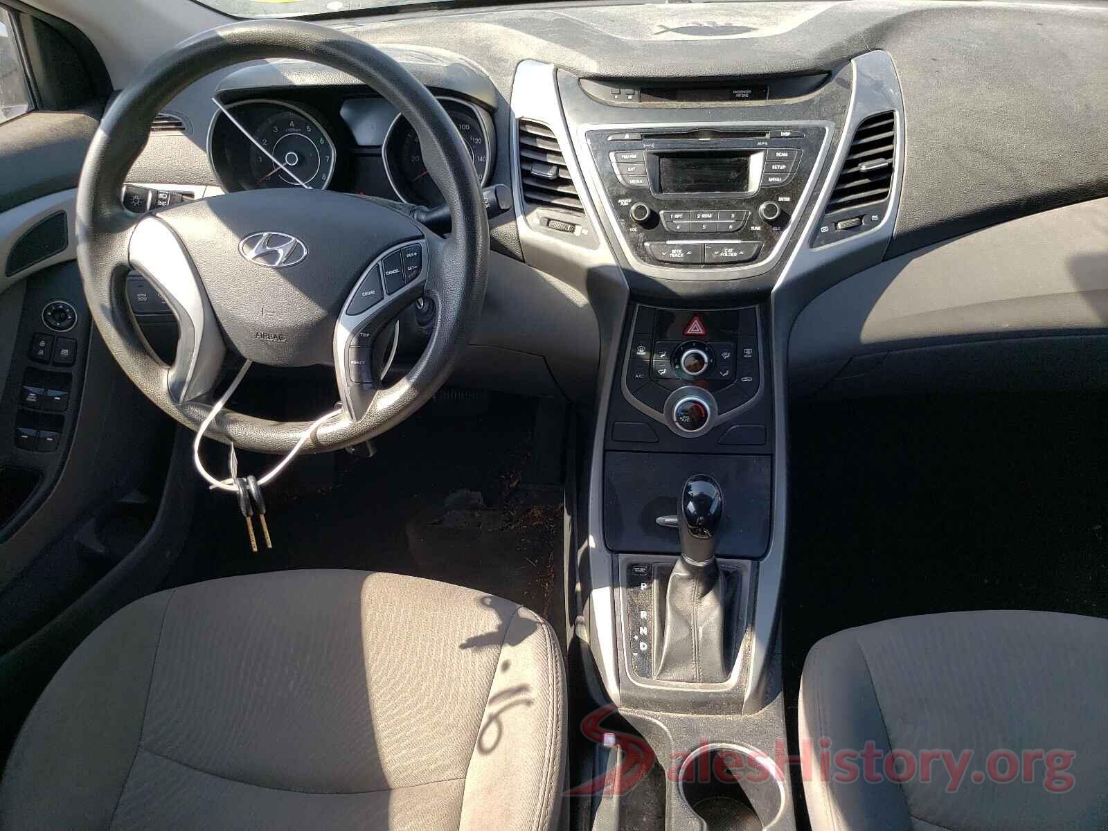 5NPDH4AE1GH699678 2016 HYUNDAI ELANTRA