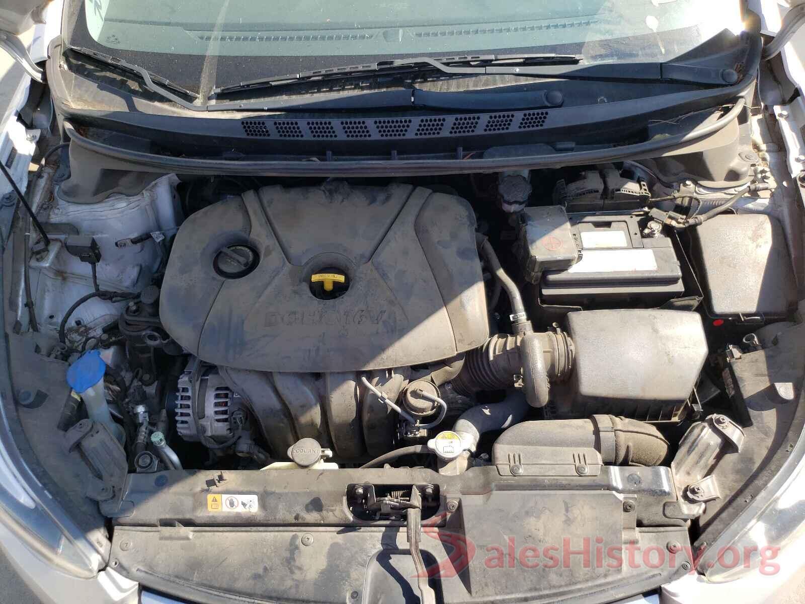 5NPDH4AE1GH699678 2016 HYUNDAI ELANTRA