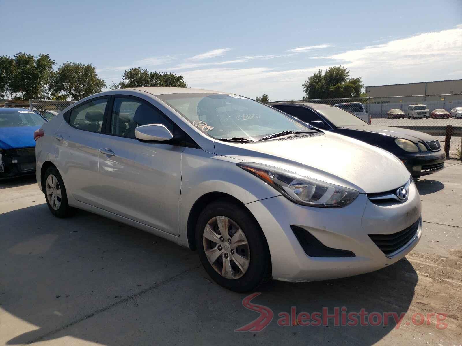 5NPDH4AE1GH699678 2016 HYUNDAI ELANTRA