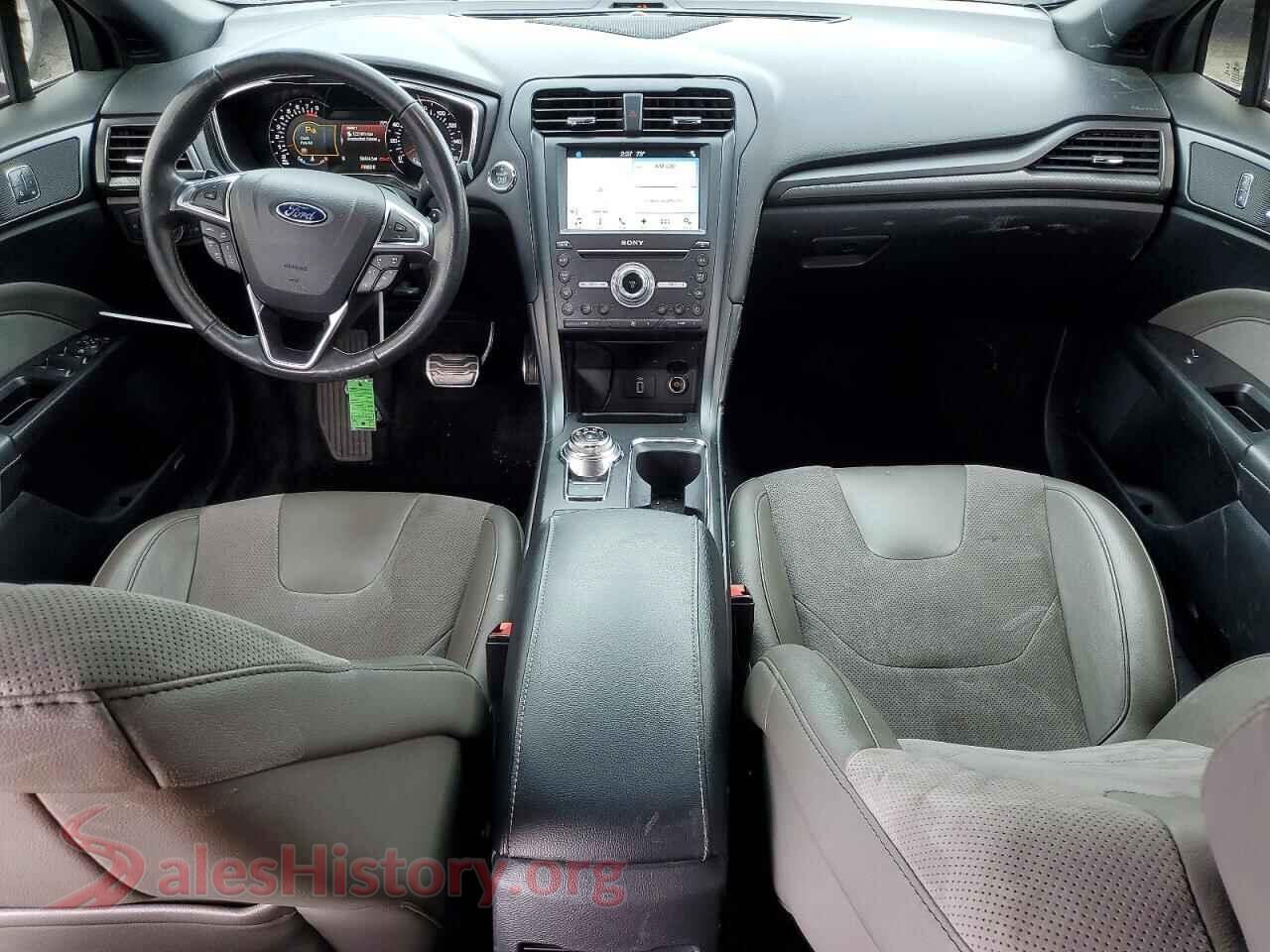 2017 FORD FUSION VIN 3FA6P0VP8HR398555, interior dashboard