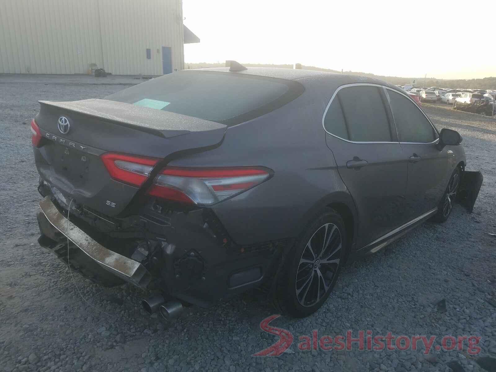 4T1B11HK0JU536308 2018 TOYOTA CAMRY