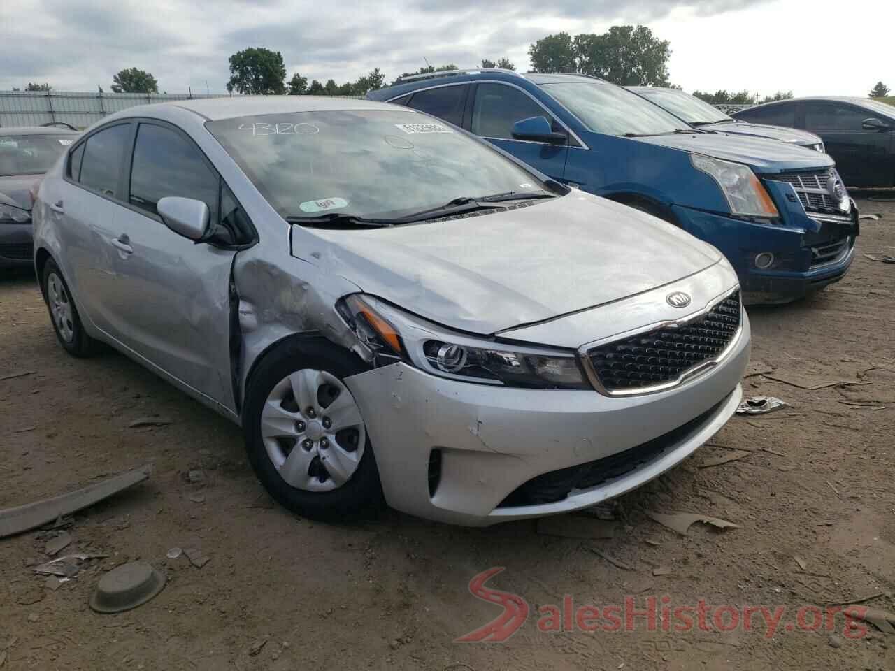 3KPFK4A77HE143120 2017 KIA FORTE