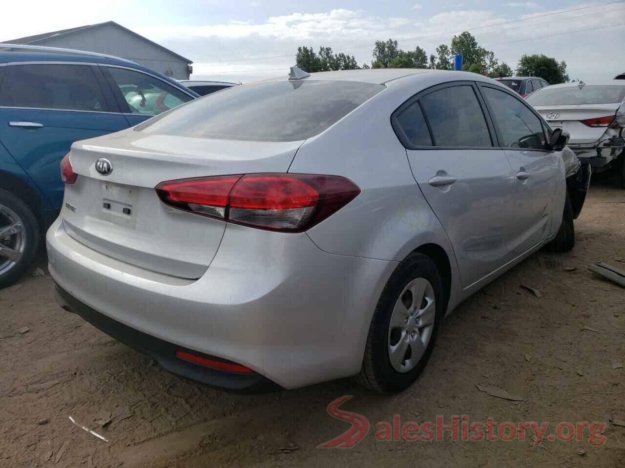 3KPFK4A77HE143120 2017 KIA FORTE