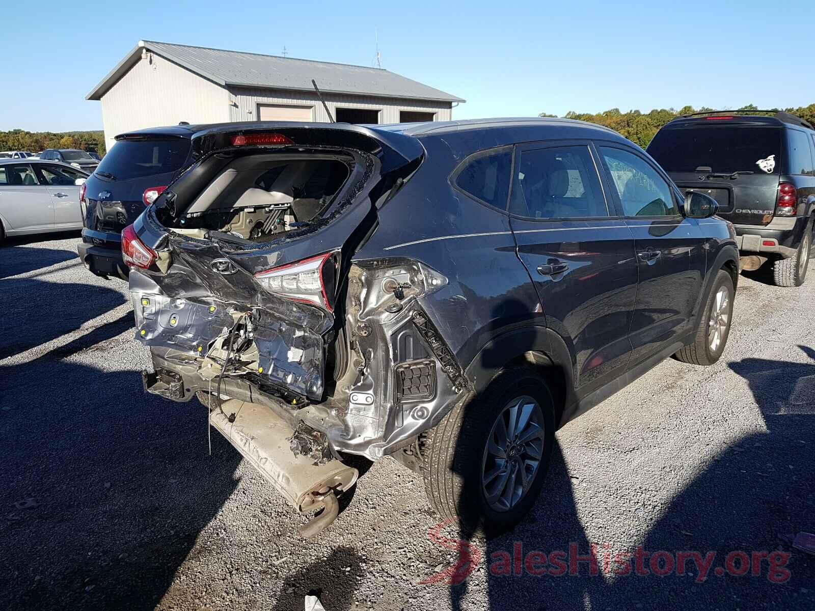 KM8J3CA44HU399316 2017 HYUNDAI TUCSON