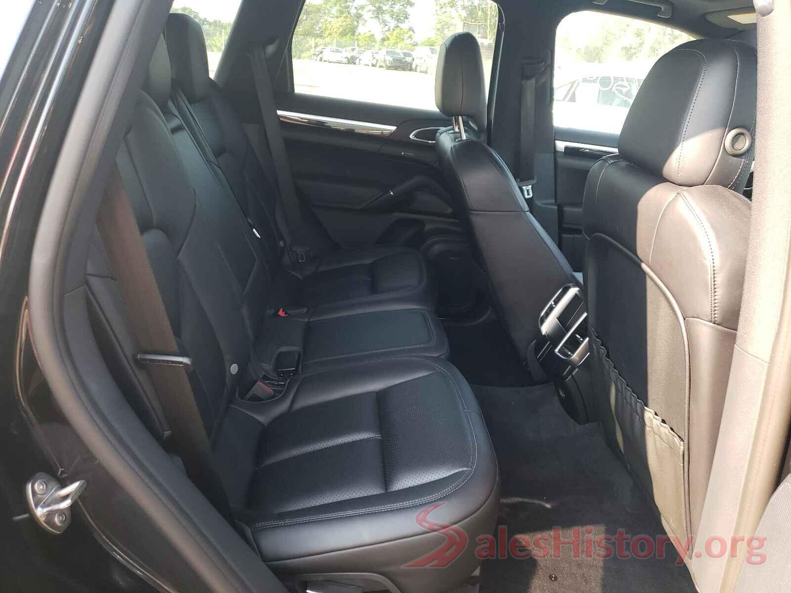 WP1AA2A26HKA81307 2017 PORSCHE CAYENNE