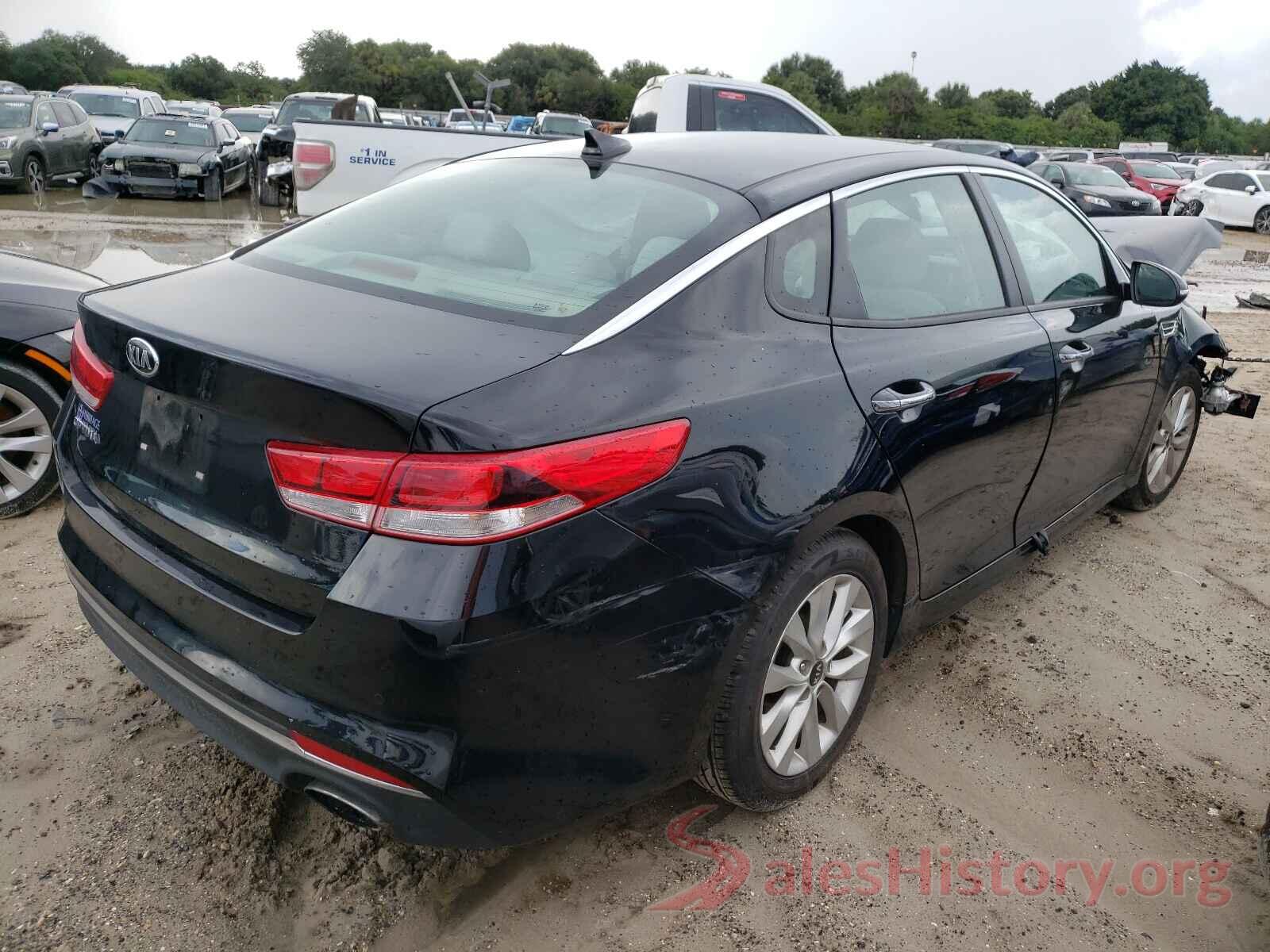 5XXGT4L30JG261051 2018 KIA OPTIMA