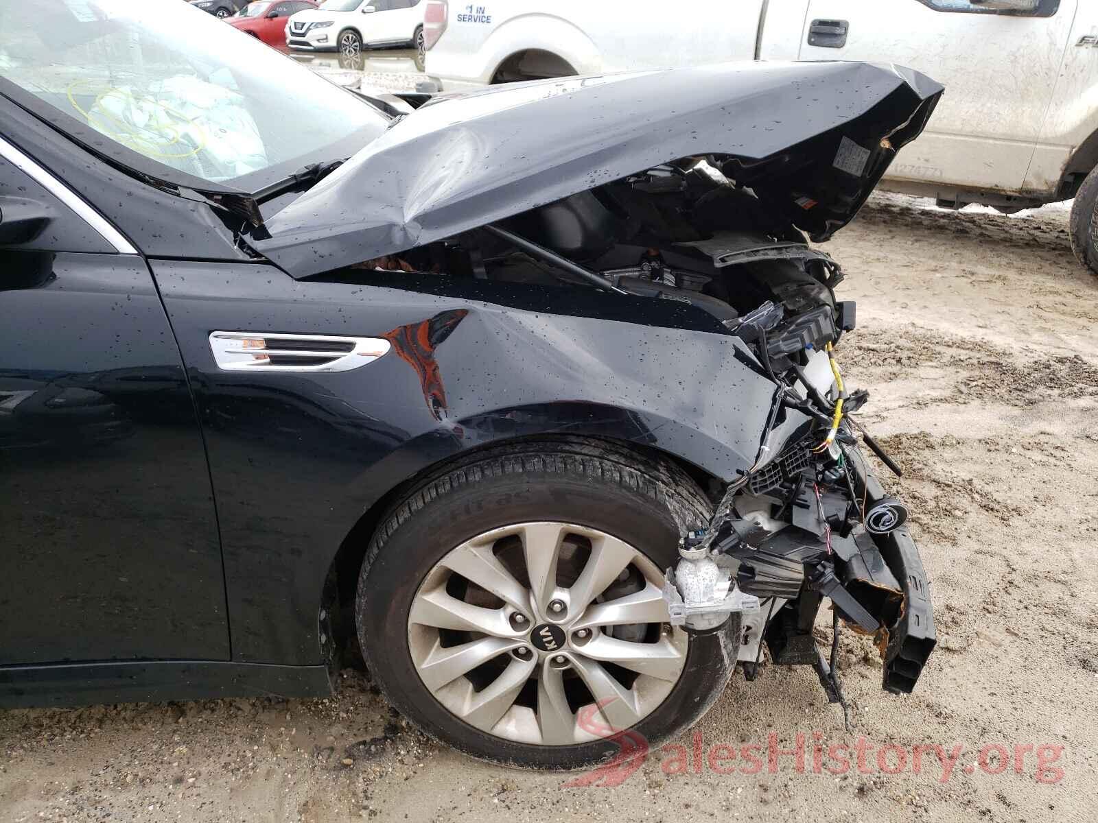 5XXGT4L30JG261051 2018 KIA OPTIMA