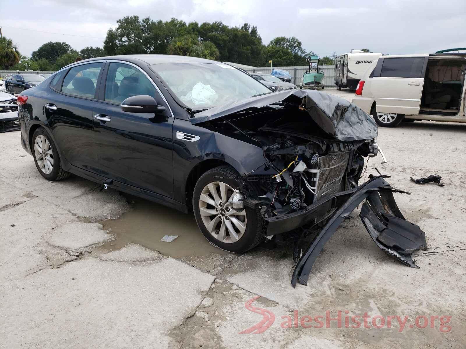 5XXGT4L30JG261051 2018 KIA OPTIMA